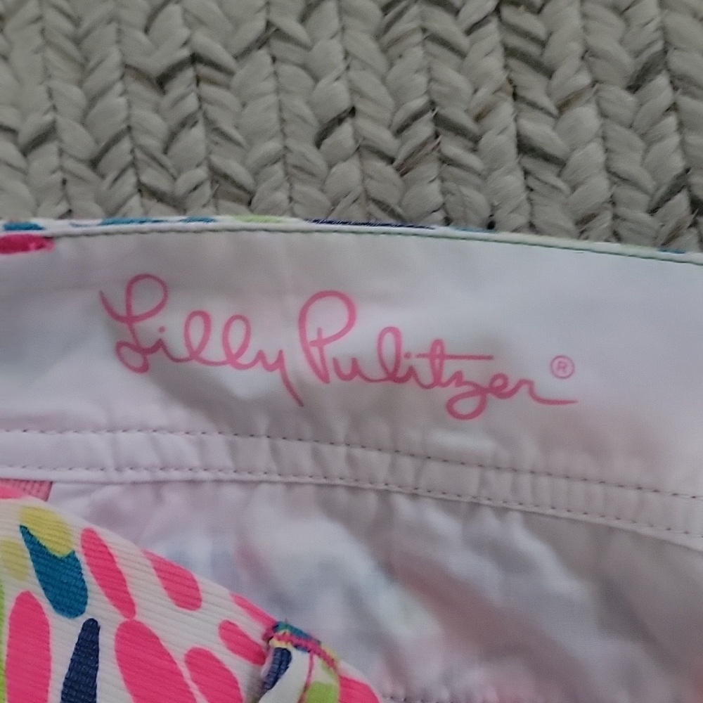 Lilly Pulitzer The Callahan Shorts Style 92920 Women’s Multi Color Size 0 EUC - Picture 4 of 4